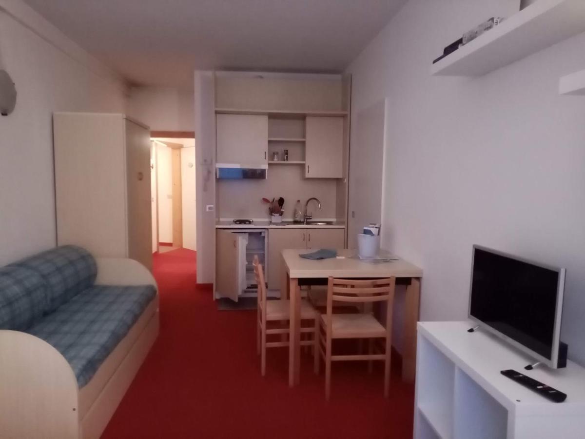Comodo Alloggio Con Accesso Diretto Alle Piste Santa Caterina Valfurva Ngoại thất bức ảnh